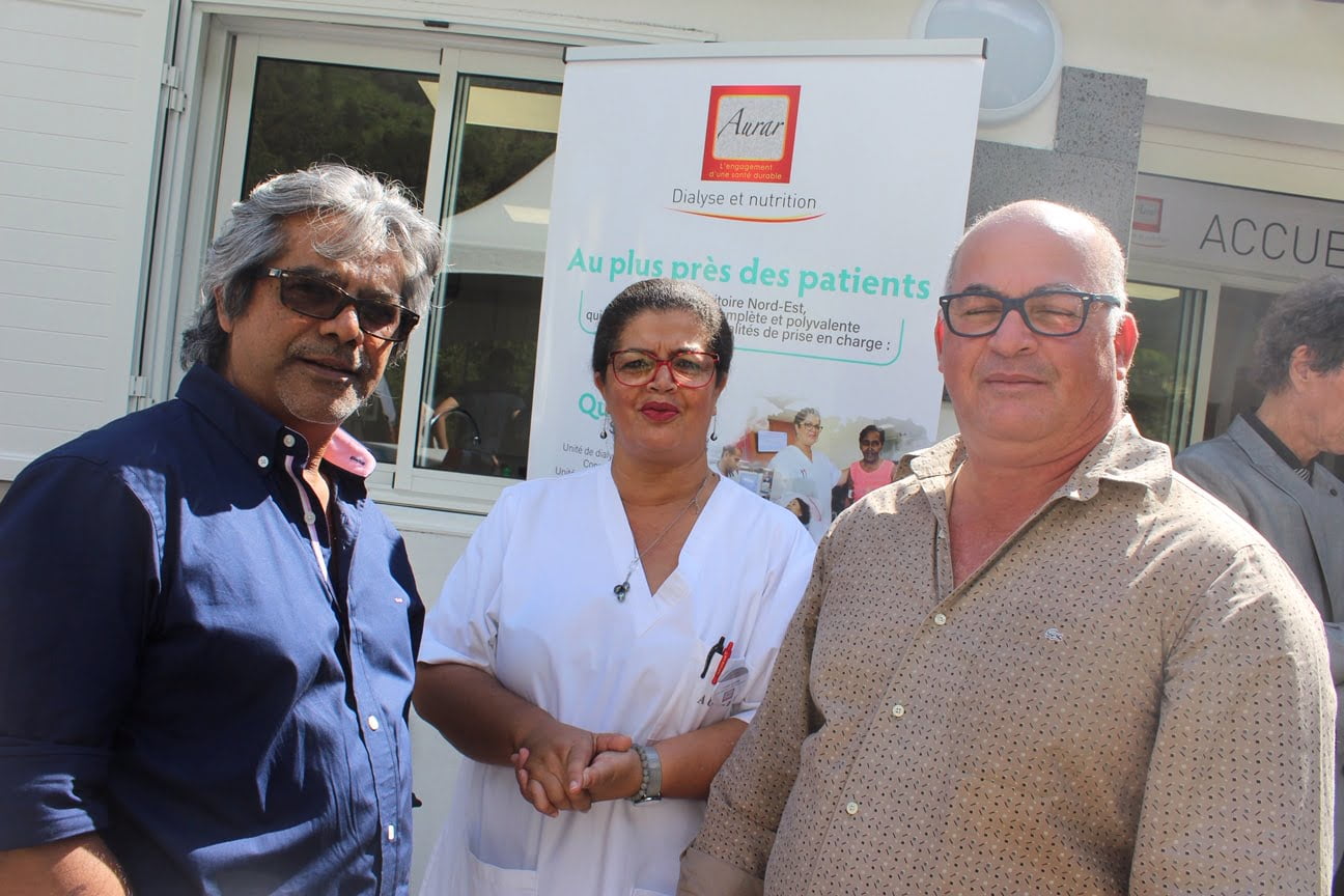 premierEquipe du premier centre de dialyse à Salazie